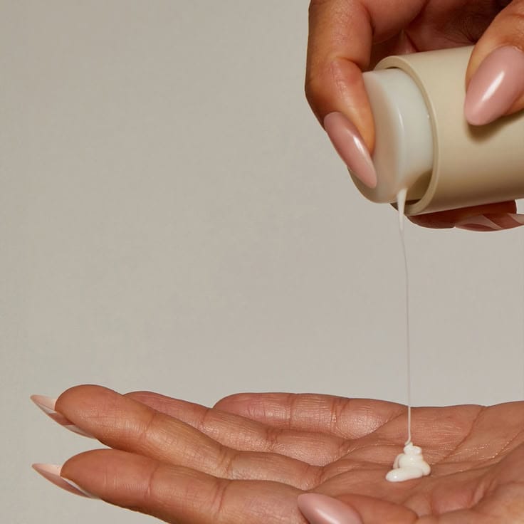 🧴✨ How to Choose the Right Moisturizer Based on Your Skin Type (Winter Edition)